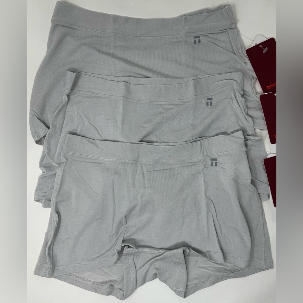 Tommy John Second Skin Self Waistband Boyshorts Small Vapor Blue.  3 Pair.